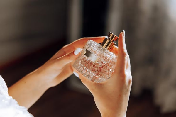 Best French Perfumes for Ladies: A Guide to Classic & Modern Scents